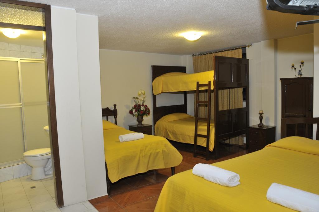 Hotel Margarita 2 Quito Chambre photo
