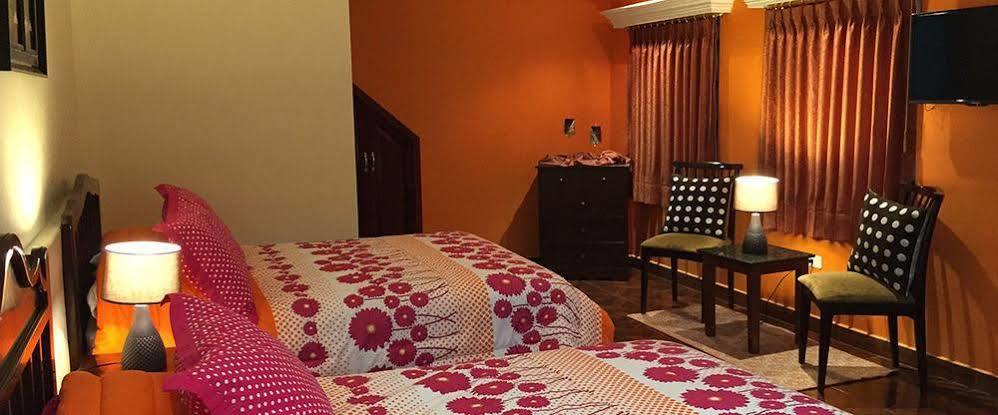 Hotel Margarita 2 Quito Extérieur photo